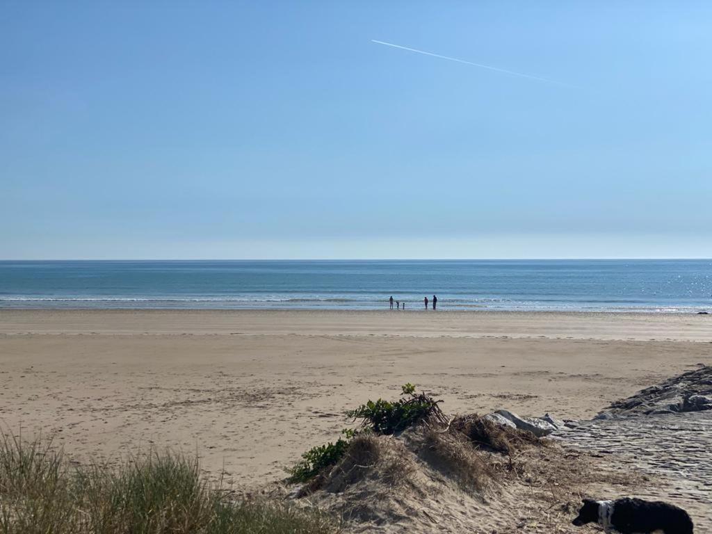 Maison Proche De La Mer, Normandie Surville  المظهر الخارجي الصورة